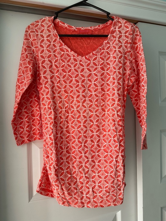 fresh produce Tops - Fresh Produce Women’s Small V-Neck Geometric Print Cotton Coral Ruched Sides USA
